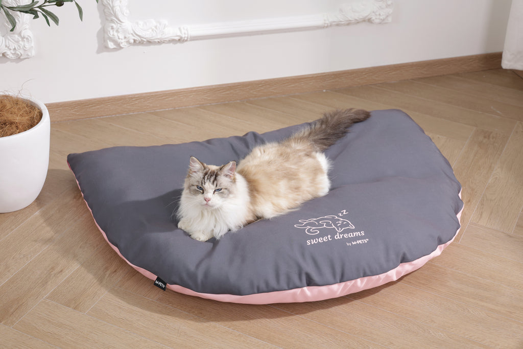 SWEET DREAMS triangle cushion pink&grey