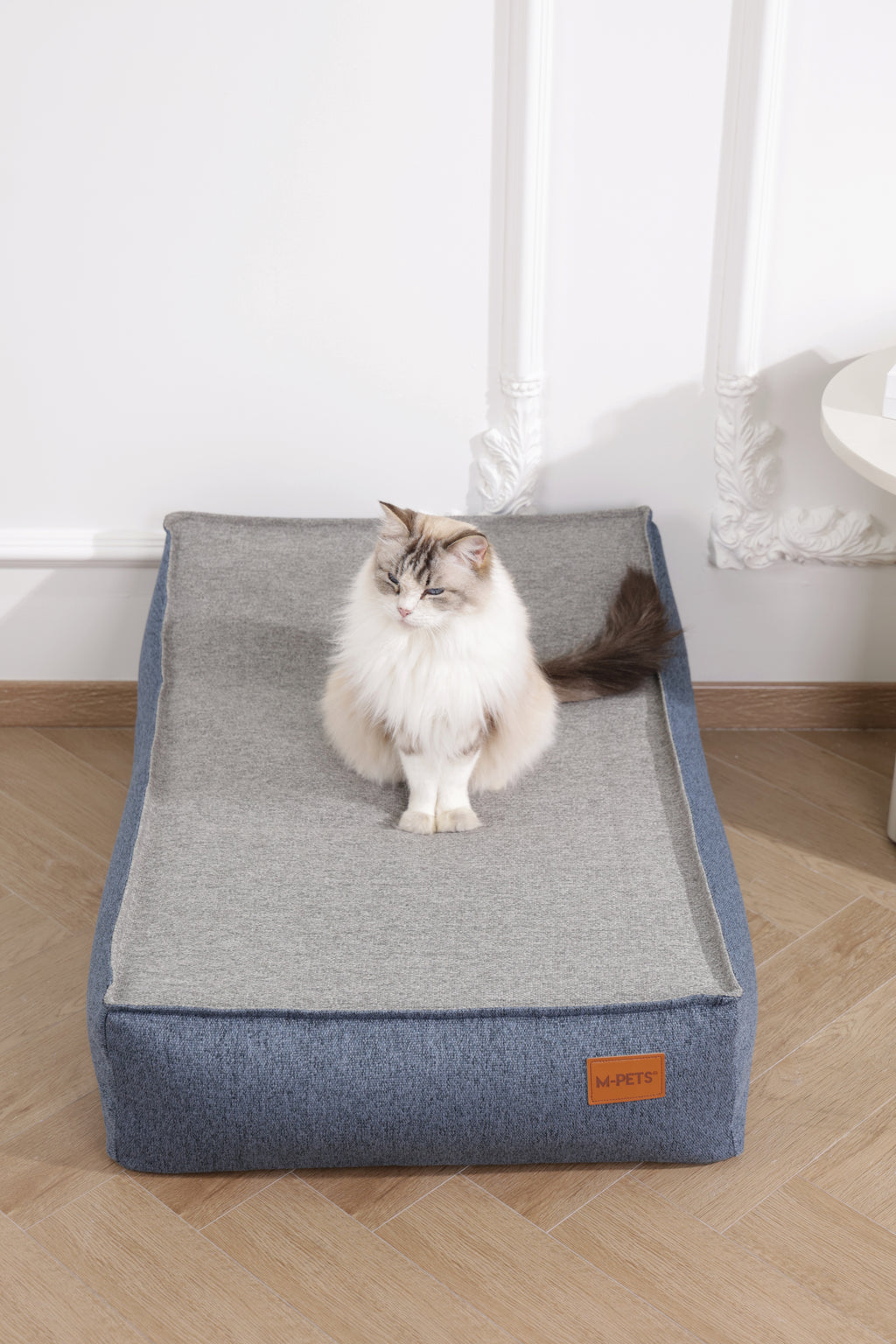 CLOUD Inflatable cushion Stormy Navy