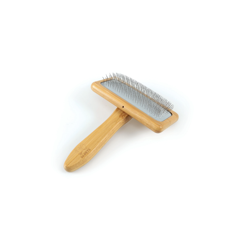 BAMBOO Slicker Brush