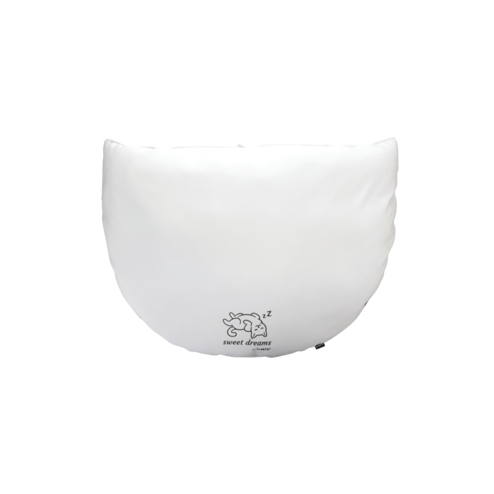 SWEET DREAMS triangle cushion black&white