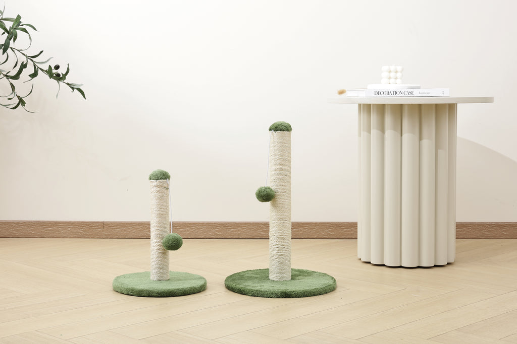MY SECOND CAT TREE Pompom Green