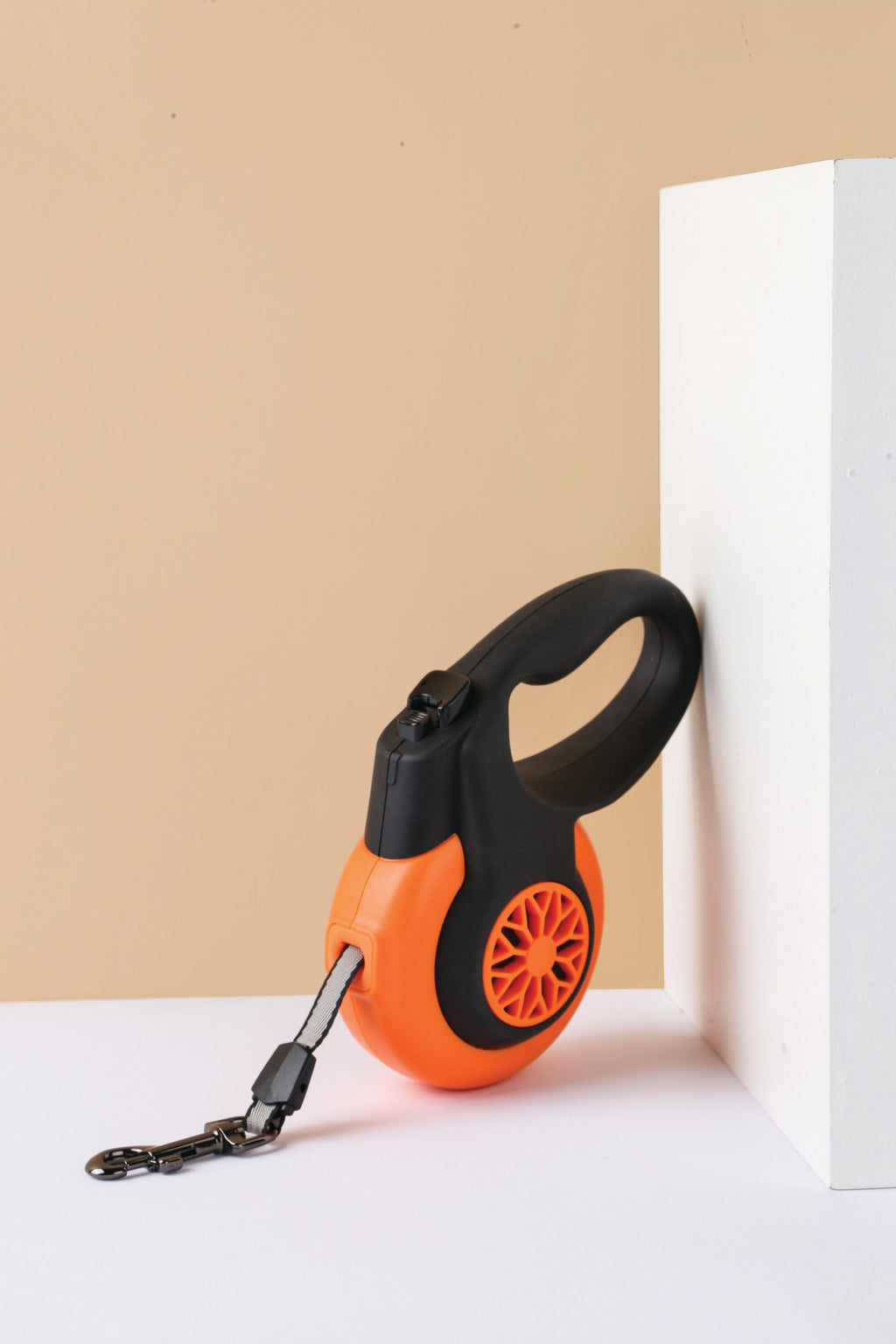 AUTOBRAKE Retractable Smart Leash