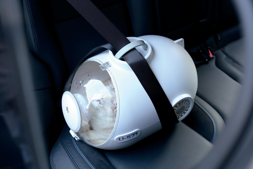 SUBMARINE Pet Carrier White