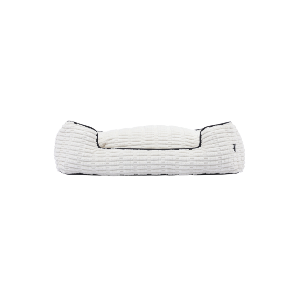 WARM HUG Pet cushion Creamy dreams